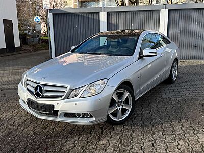 Mercedes-Benz E 200 E 200 CGI BlueEfficiency (207.348)