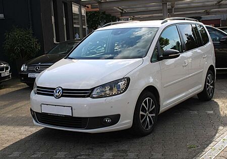 VW Touran Volkswagen 2.0 TDI Comfortline BMT*DSG*NAVI*SHZ!