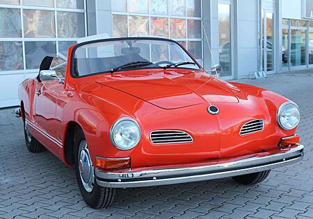 VW Karmann Ghia Volkswagen Cabrio Restauriert & Top Zustand