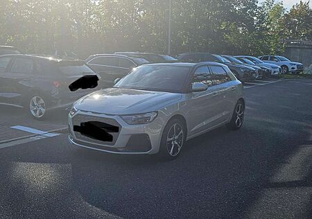 Audi A1 Sportback 30 TFSI Sportback advanced