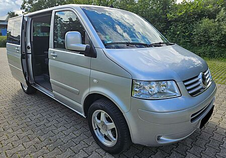 VW T5 Multivan Volkswagen Silber Met. TüvAsu 11/2024 Klima 7Sitzer...