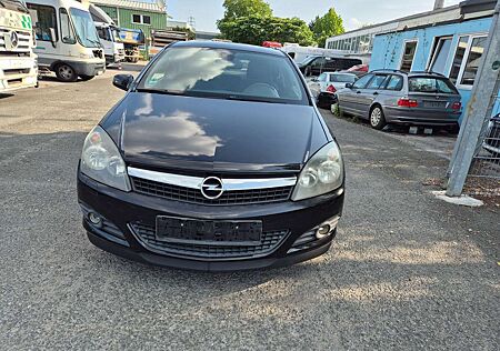 Opel Astra Edition