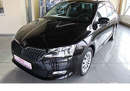 Skoda Fabia Ambition,Navi,Sitzheizung,Einparkhilfe,Top