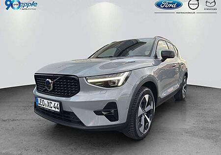 Volvo XC 40 XC40 B4 B DKG Plus Dark
