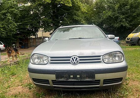 VW Golf Variant Volkswagen 1.9 TDI Ocean 96KW Klimatronic