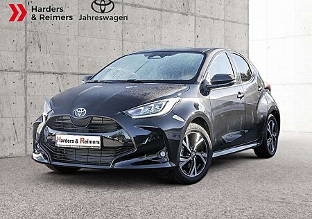 Toyota Yaris Hybrid Teamplayer ACC KAMERA SHZ KLIMA