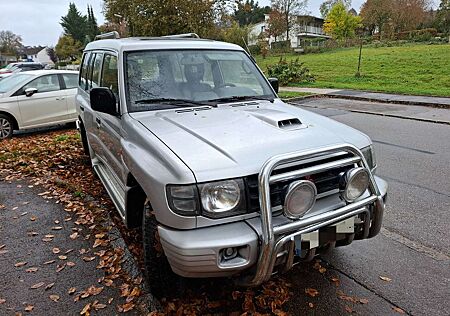 Mitsubishi Pajero 2.5 TD Classic