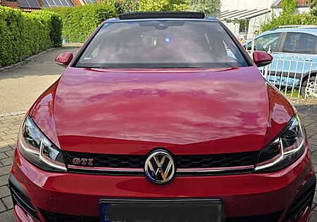 VW Golf GTI Volkswagen (BlueMotion Technology) DSG Performance