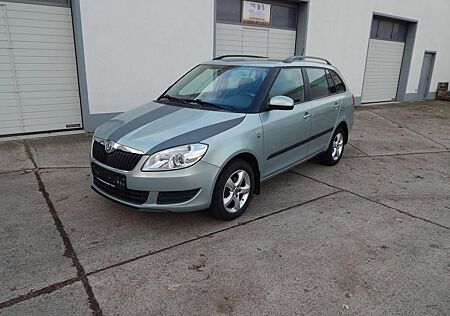 Skoda Fabia Family*2.HAND*TÜV-NEU*LM*KLIMAUTO*TOP *PDC*