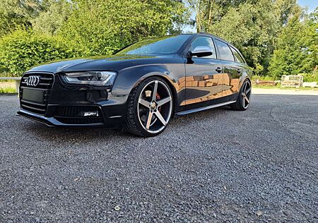 Audi S4 Avant S tronic