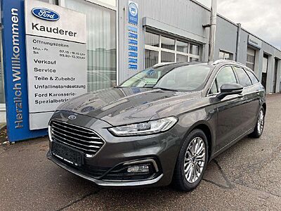 Ford Mondeo Hybrid Titanium
