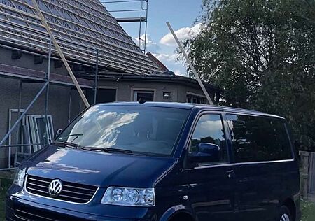 VW T5 Multivan Volkswagen 1.9 TDI vieles NEU!