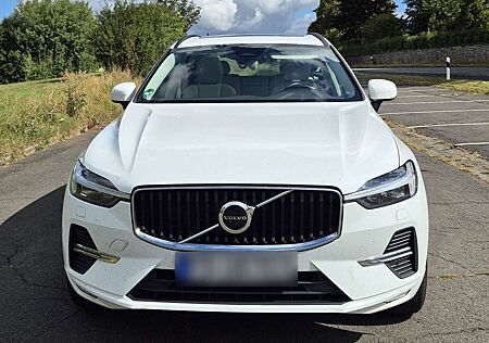 Volvo XC 60 XC60 XC60 B5 D AWD GeartronicMomentum Pro