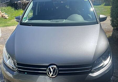 VW Touran Volkswagen 2.0 TDI DPF DSG Cup