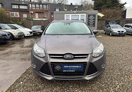 Ford Focus Turnier Titanium Navi, SHZ, Parkpilot