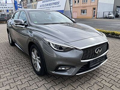 Infiniti QX30 2.2 d AWD Sport *LED*Navi*Bose*ACC*