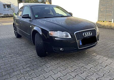 Audi A4 1.6
