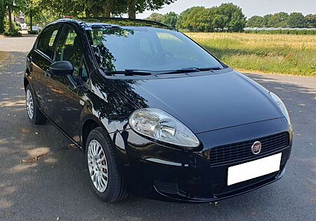 Fiat Grande Punto 1.2 Klima 2.Hd. 80.000 km Tüv 09/2027