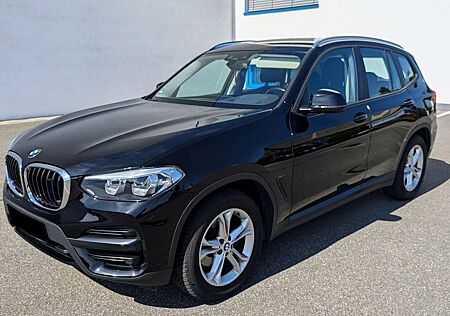 BMW X3 xDrive 20 d HeadUp LED Navi PDC