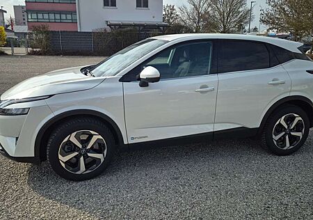 Nissan Qashqai Elektro/Benzin 1.5 VC-T e-Power N-Connecta