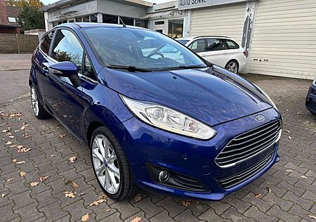 Ford Fiesta Titanium-Navi-Leder-Xenon-Kamera-KeylessGo-Sitzh.