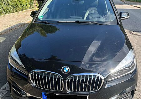 BMW 220 i Luxury Line