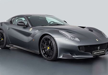 Ferrari F12 tdf