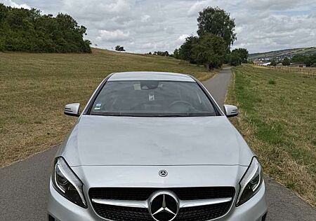 Mercedes-Benz A 200 CDI / d (176.008)