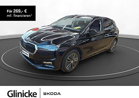 Skoda Fabia 1.0 TSI DSG Navi Klima SiHz Pano PDC Kessy
