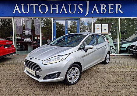 Ford Fiesta Titanium TÜV+INSP NEU 1.HD PDC V+H SHZ