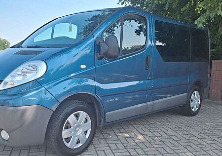 Renault Trafic Passenger/Klima/Tüv + Inspk. NEU