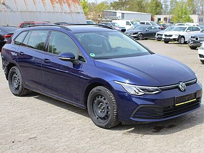 Volkswagen Golf VIII Variant 2.0 TDI DSG Life ACC Navi LED