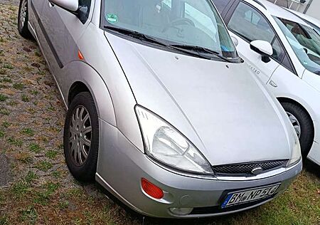 Ford Focus Ghia