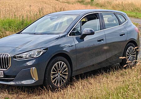 BMW 220 Active Tourer Luxury Line