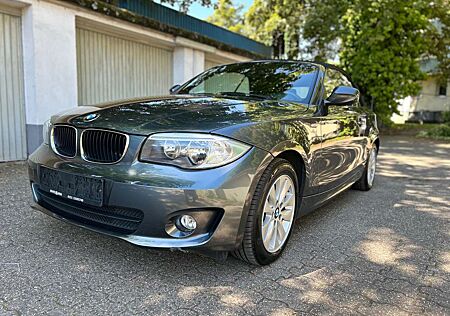 BMW 118i 118 ,Cabrio, Navi, PDC, Alufelgen