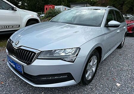 Skoda Superb Kombi*DSG*LED*Kamera*Navi*AHK*Apple*TOP*