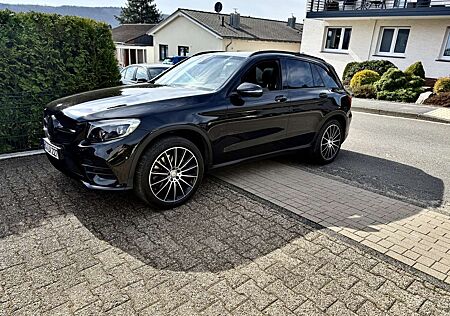 Mercedes-Benz GLC 250 d 4Matic 9G-TRONIC AMG Line 8Fach bereift