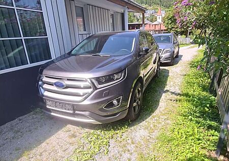Ford Edge Titanium 4x4