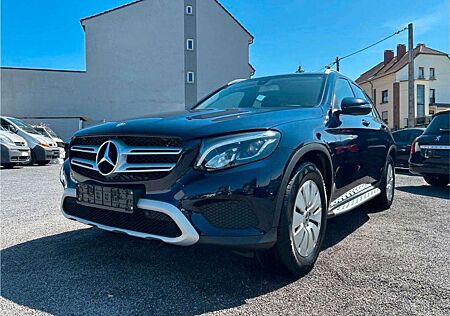 Mercedes-Benz GLC 250 4MATIC 9G+ KAMERA + AHK + NAVI