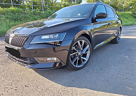 Skoda Superb Combi 2.0 TSI (162kW/220PS) SportLine DSG AHK