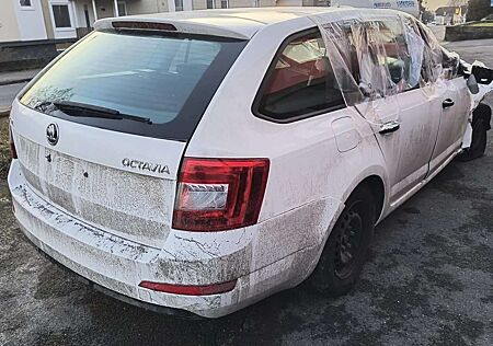 Skoda Octavia Combi 1.6 TDI Active