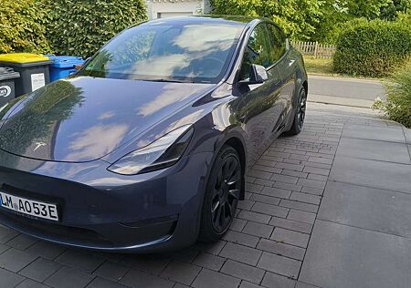 Tesla Model Y Long Range Dual Motor AWD