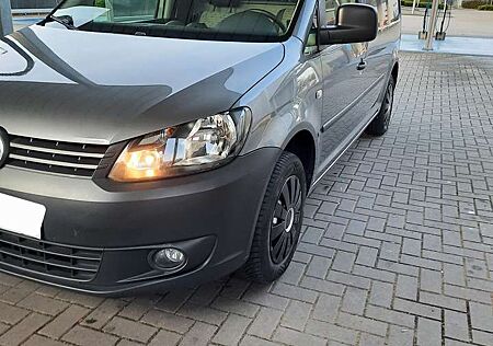 VW Caddy Volkswagen VOLKSWAGEN 2KN MAXI 1.6 75kw(102 PS) Diesel.