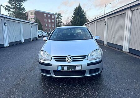 VW Golf Volkswagen 1.9 TDI 105 Confortline DSG