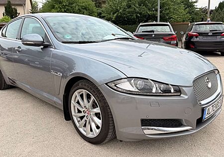 Jaguar XF 2.2 Diesel,Navi,Sitzheizung,TÜV bis 06.2026