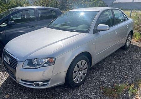 Audi A4 2.0 Lim. Klimaautomatik, Einparkhilfe
