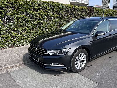 Volkswagen Passat Variant Comfortline, 2. Hand, ACC, Navi
