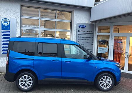 Ford Tourneo Courier Titanium