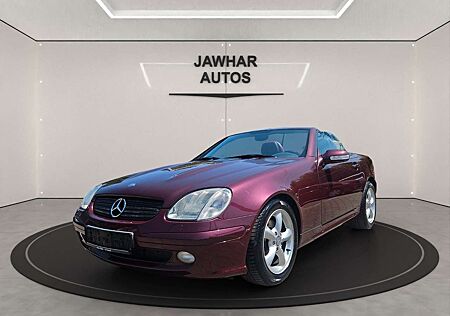 Mercedes-Benz SLK 230 KOMPRESSOR DESIGNO SITZHZ XENON LEDER