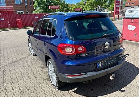 VW Tiguan Volkswagen 2.0 TDI DPF 4Motion Sport & Style